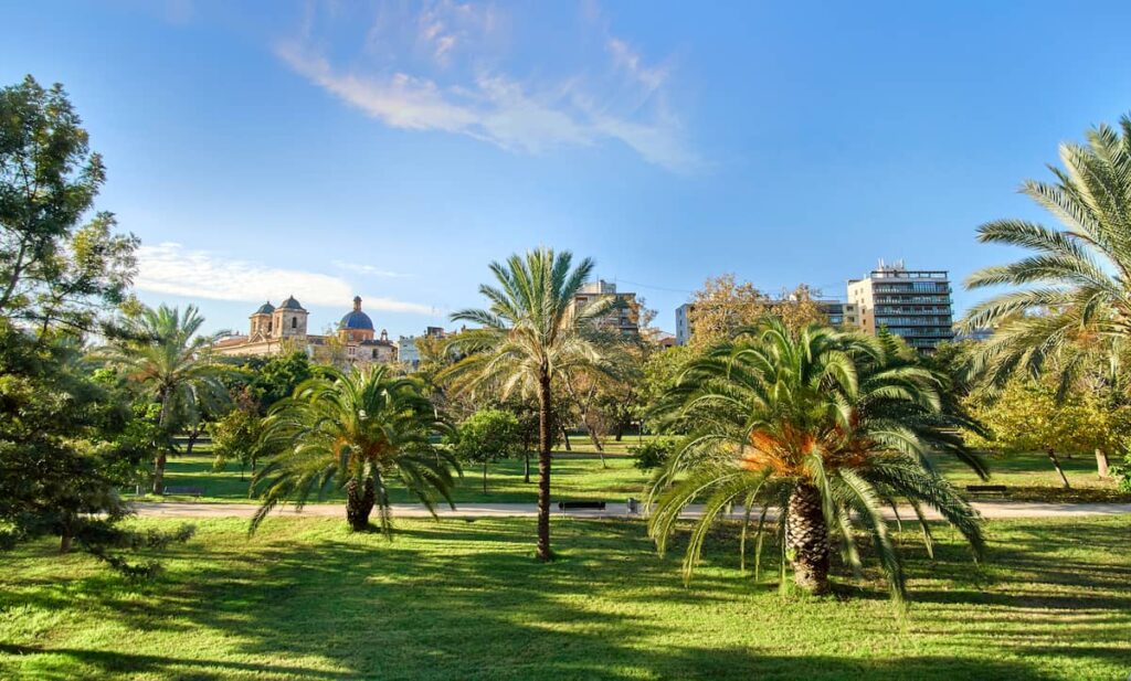 The Turia Gardens is a sprawling green space that was once the riverbed of the Turia River. One of the best parks to visit when you have one day in Valencia.