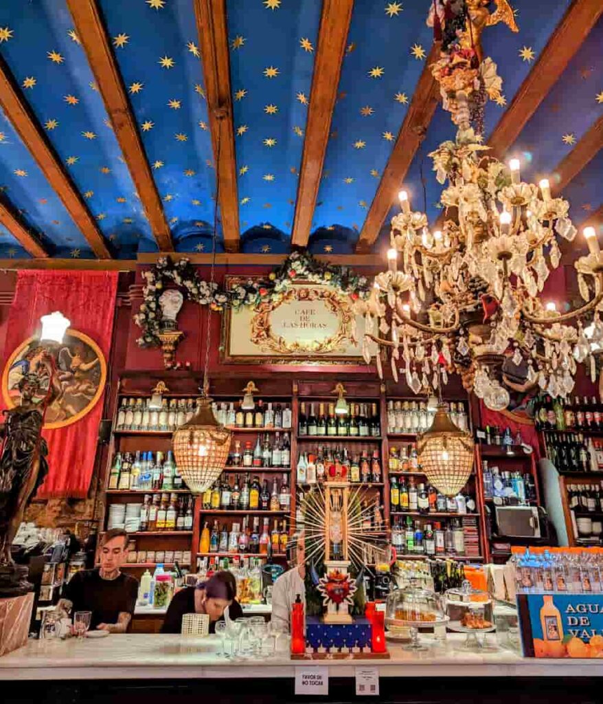 Café de las Horas is one if the best café to visit when you have three days in Valencia.