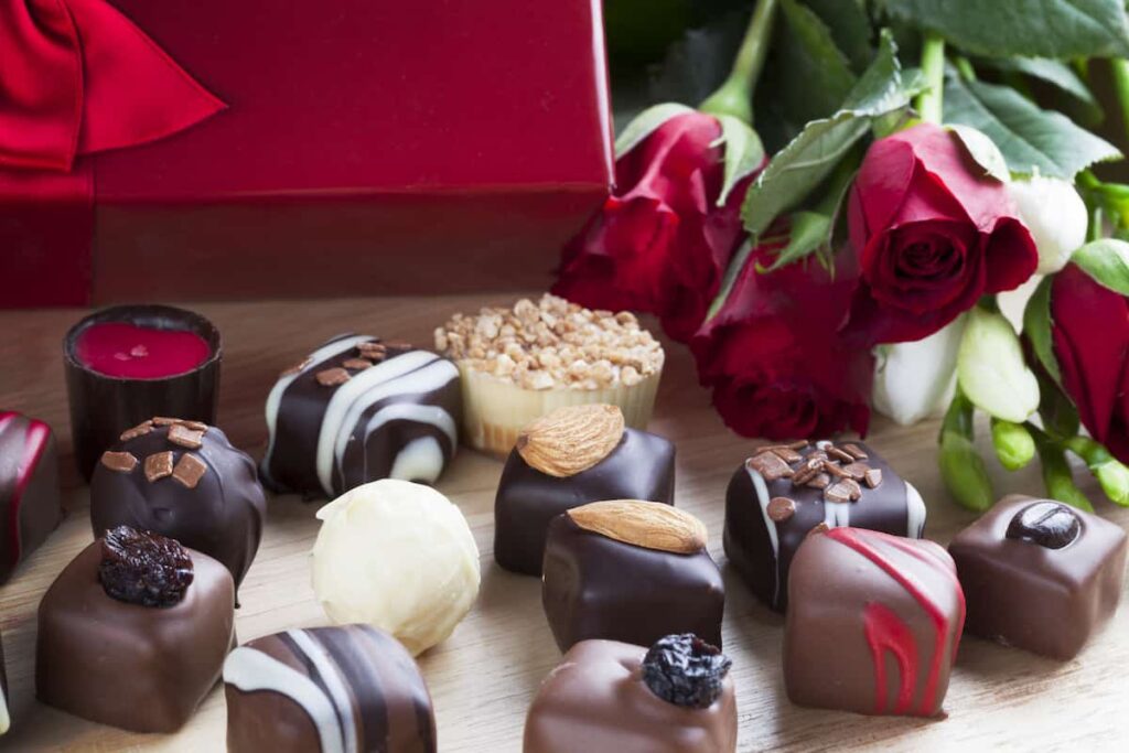 chocolates and red  roses for Valentine's gift one of the fun facts in Barcelona