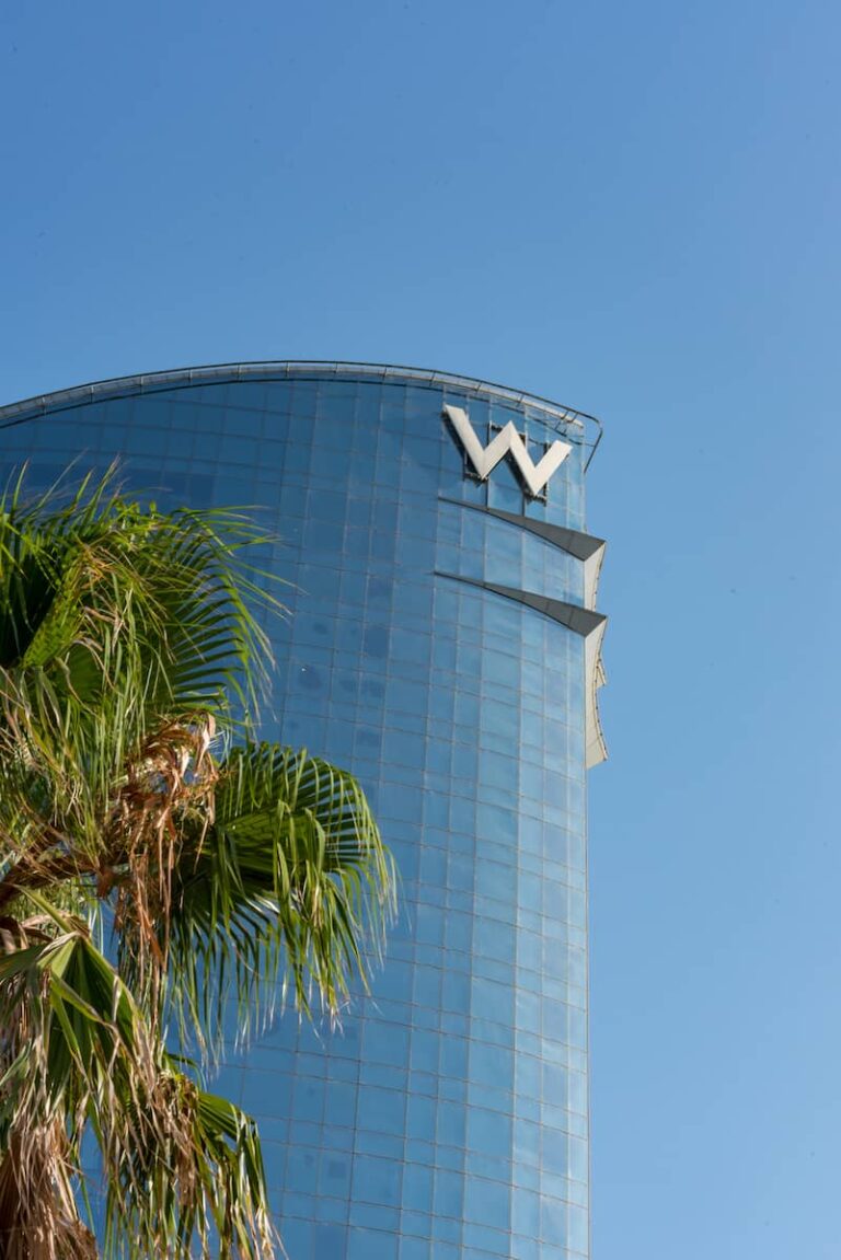 20 Most Famous Architects in Barcelona (+ What They Built)