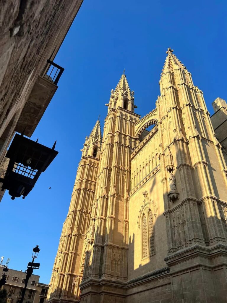 Barcelona Cathedral near one of the best Barcelona neighborhoods