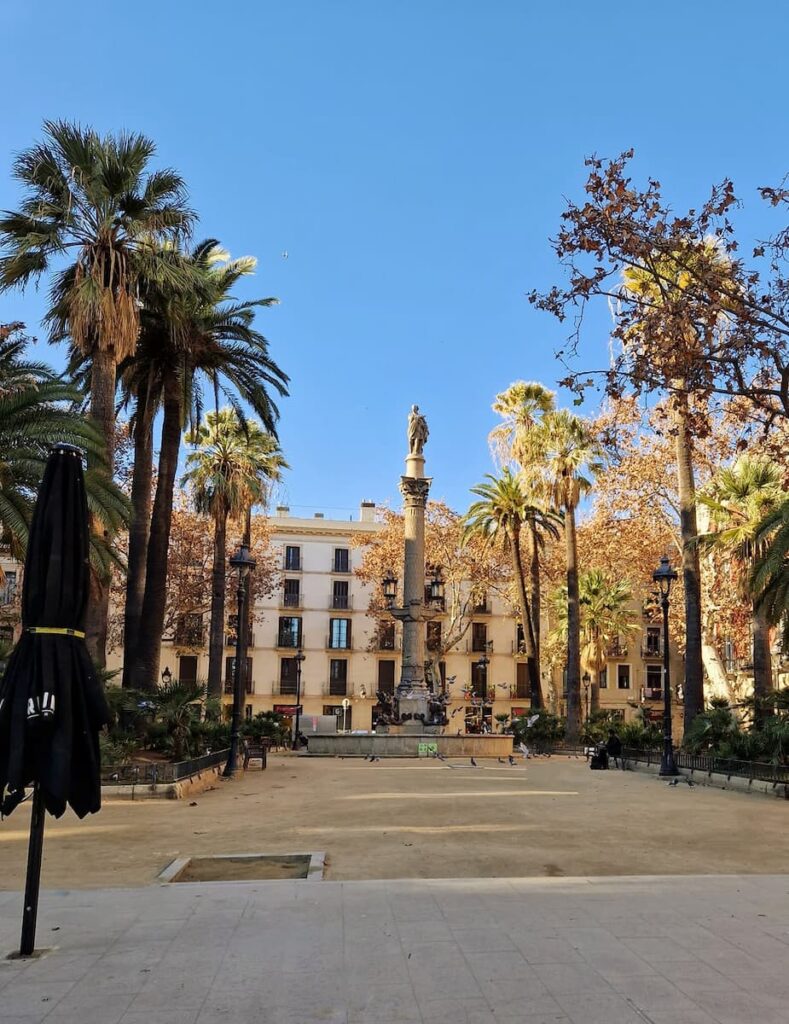 one of the Plaza in Barcelona is one of the way on how would you describe Barcelona