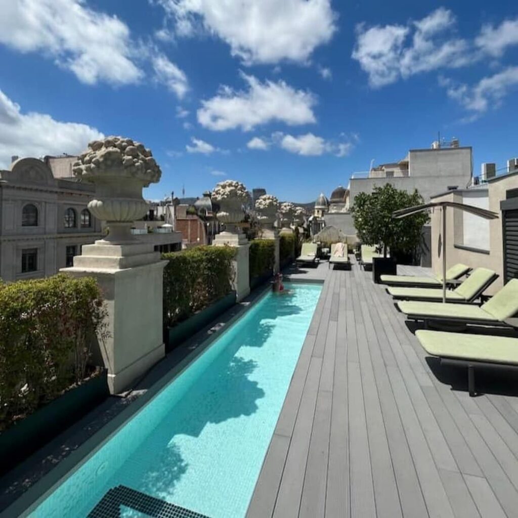  Casagrand Luxury Suites a  rooftop terrace has a pool